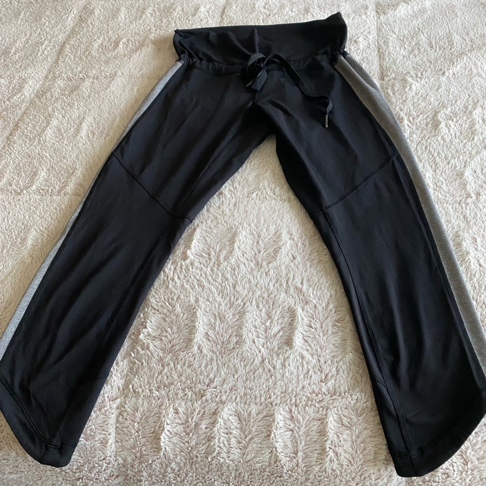 Lululemon leggings - Picture 2 of 6